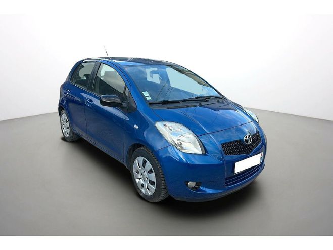 Toyota Yaris Yaris 1.3 - 87 VVT-i Sol MultiMode BVA Bleu fonce de 2007