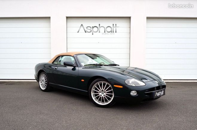 Jaguar XK8 cabriolet V8 4.2L BVA Suivi complet Vert de 2006