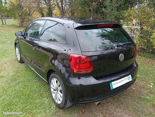 Volkswagen Polo V 1.6 TDI 90 FAP BlueMotion Style 3p Noir de 2011