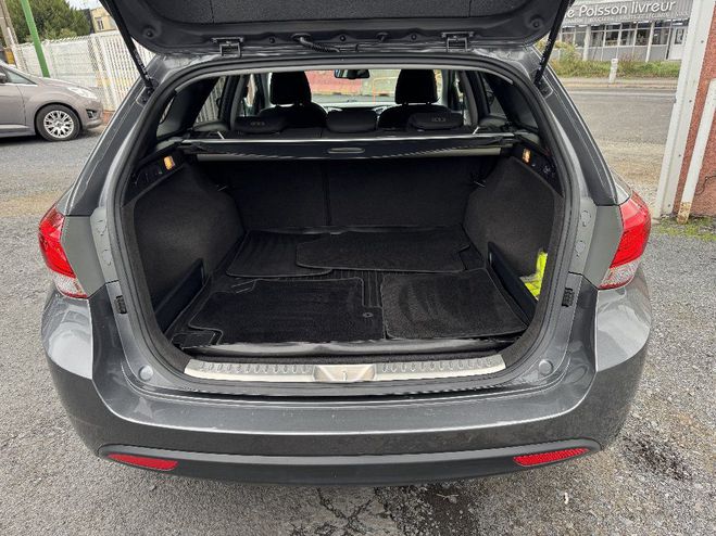 Hyundai I40 SW 1.7 CRDi 141 Blue Drive Intuitive DCT Gris de 2015