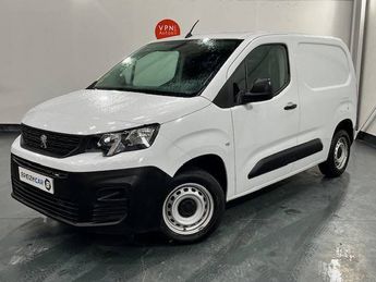  Voir détails -Peugeot Partner bluehdi 100cv à Guipavas (29)