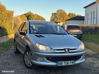 voir détails -Peugeot 206 1.6 16v 110 ch exécutif à Montauban (82)   Voir détails -Peugeot 206 1.6 16v 110 ch exécutif à Montauban (82)