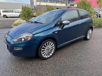  Voir détails -Fiat Punto TWINAIR 85CV à Viviers-du-Lac (73)
