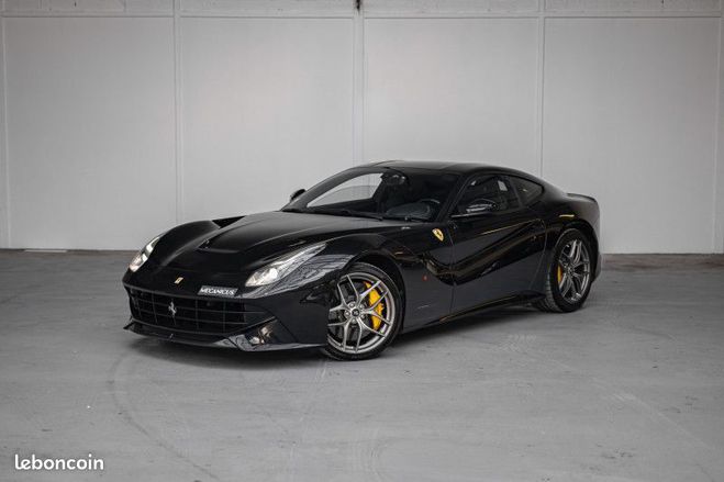 Cliquer pour voir la photo suivante Ferrari F12 Berlinetta Noir de 2015