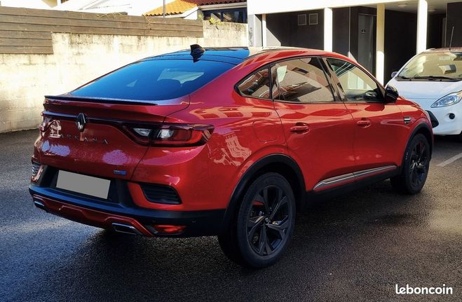 Renault Arkana 1.6 e-tech 145cv cvt rs-line Rouge de 2021