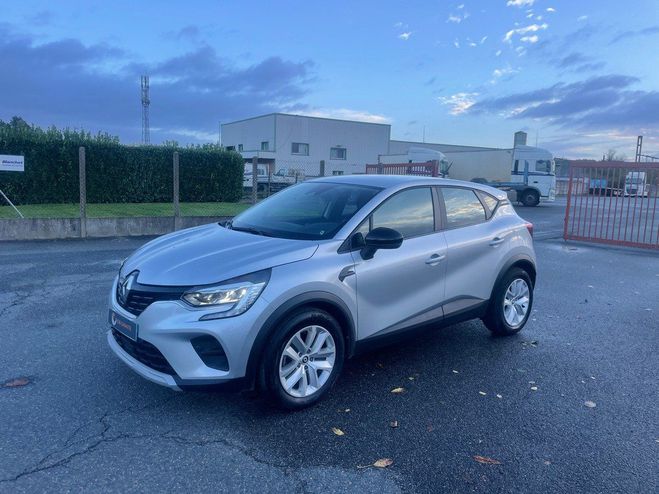 Cliquer pour voir la photo suivante Renault Captur e-tech 145 cv business garantie 12 mois Gris de 2022