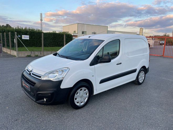 Cliquer pour voir la photo suivante Citroen Berlingo 1.6 hdi 100 cv boite auto 3 places ct ok Blanc de 2018