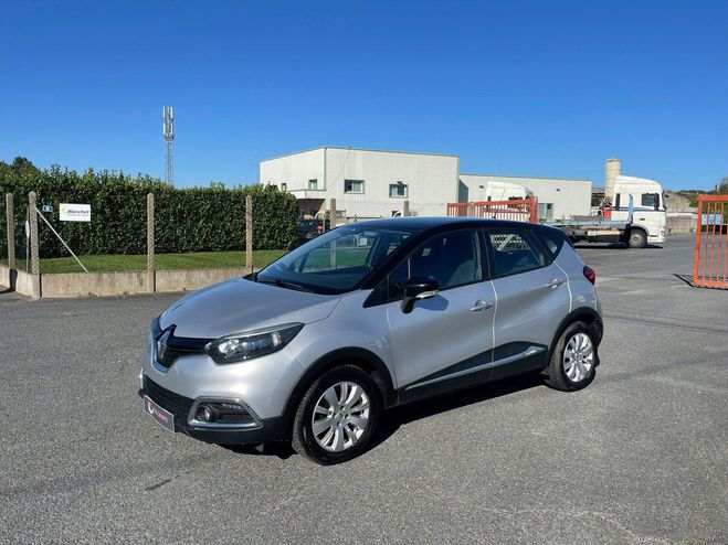 Cliquer pour voir la photo suivante Renault Captur 1.5 dci 90 cv business garantie 12 mois Gris Clair de 2015