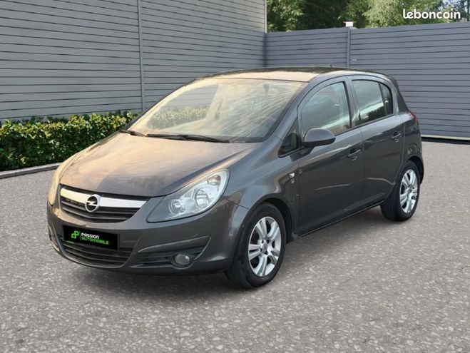 Cliquer pour voir la photo suivante Opel Corsa D Cosmo Gris de 2010
