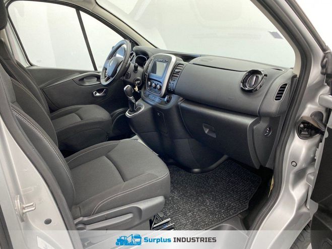 Renault Trafic (3) FG GCF L1H1 1000 Energy dCi 170 BVA Gris Clair de 2020