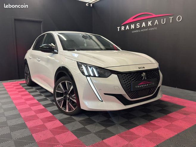 Cliquer pour voir la photo suivante Peugeot 208 100ch EAT8 GT Line COURROIE À JOUR SUIVI Blanc de 2020