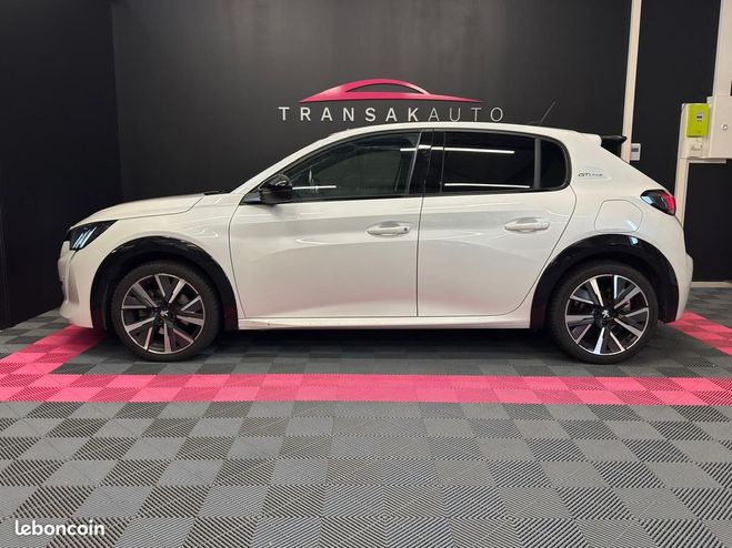 Peugeot 208 100ch EAT8 GT Line COURROIE  JOUR SUIVI Blanc de 2020