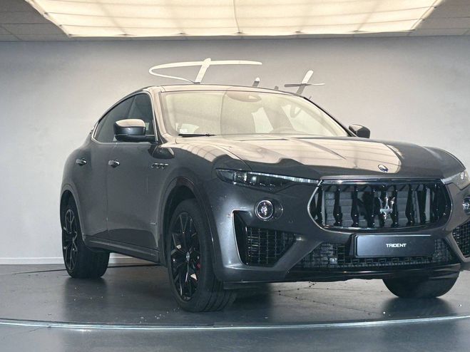 Maserati Levante 3.0 V6 Turbo 275 D GranSport GRIGIO MARATEA de 2019