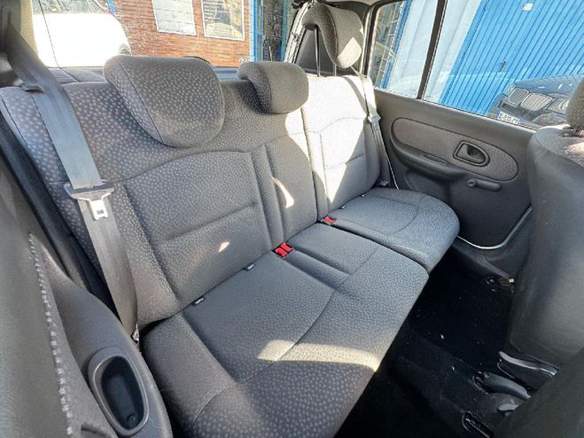 Renault Clio  1.2 16v Campus GRIS de 2007