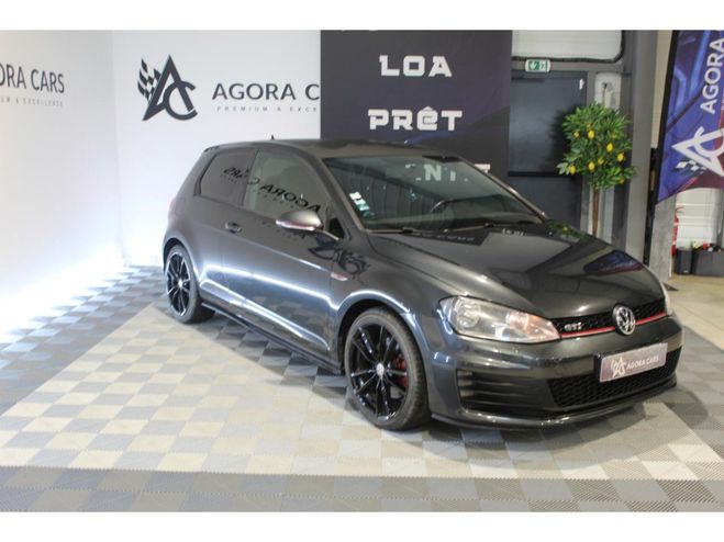 Volkswagen Golf 2.0 16V TSI BlueMotion - 220 VII BERLINE INCONNU de 2015