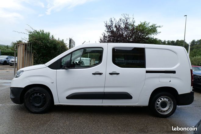 Toyota Proace City 1.5 long 100 ch d-4d cabine approfo Blanc de 2021