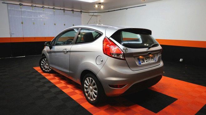 Ford Fiesta 1.25 60CH EDITION 3P Gris C de 2015