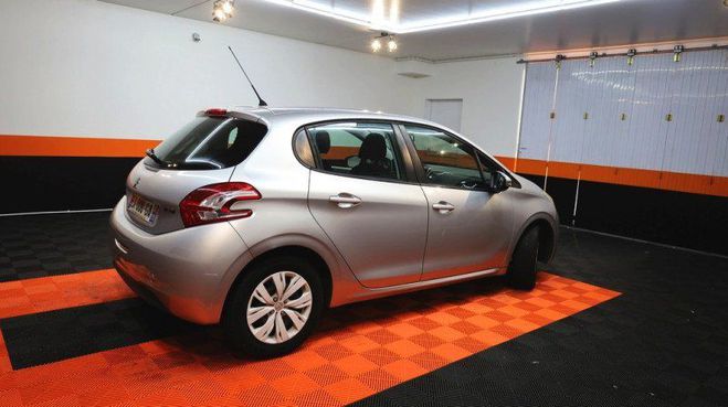Peugeot 208 1.2 VTI ACTIVE 5P Gris C de 2014