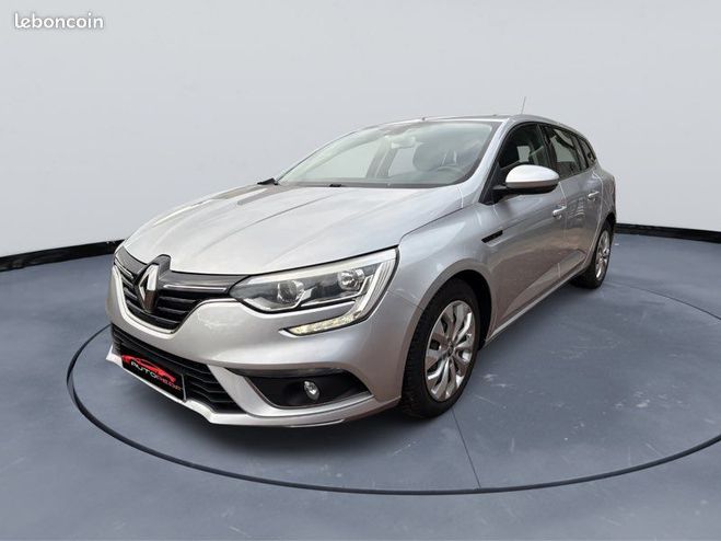 Cliquer pour voir la photo suivante Renault Megane 4 IV estate 1.5 dci 90 ch Life attelage Autre de 2017