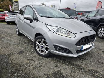  Voir détails -Ford Fiesta IV 1.25 82ch Edition 5p à Ploudaniel (29)
