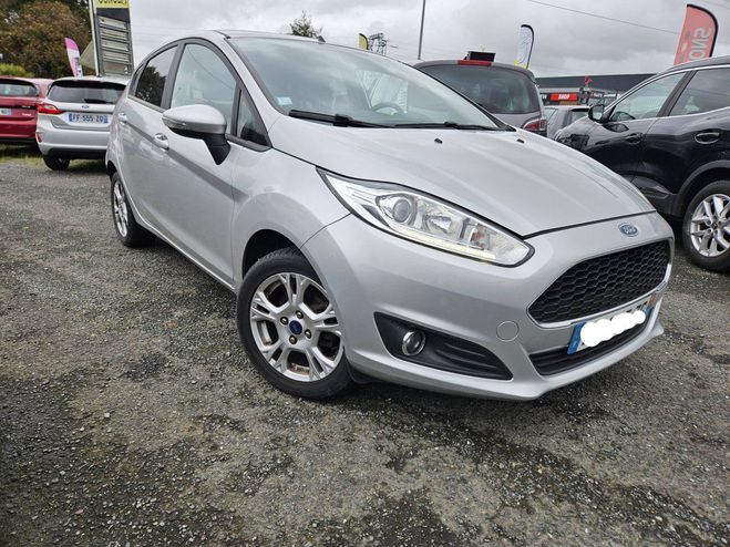 Ford Fiesta IV 1.25 82ch Edition 5p GRIS C de 2017