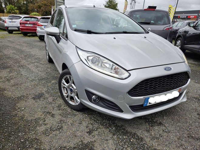 Ford Fiesta IV 1.25 82ch Edition 5p GRIS C de 2017