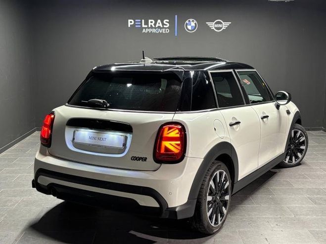 Mini Cooper 5 Portes 136ch Edition Premium Plus BVA7 Nanuq White de 2024