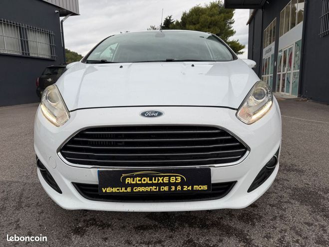 Ford Fiesta 1.0 ecoboost 100 cv garantie Blanc de 2017