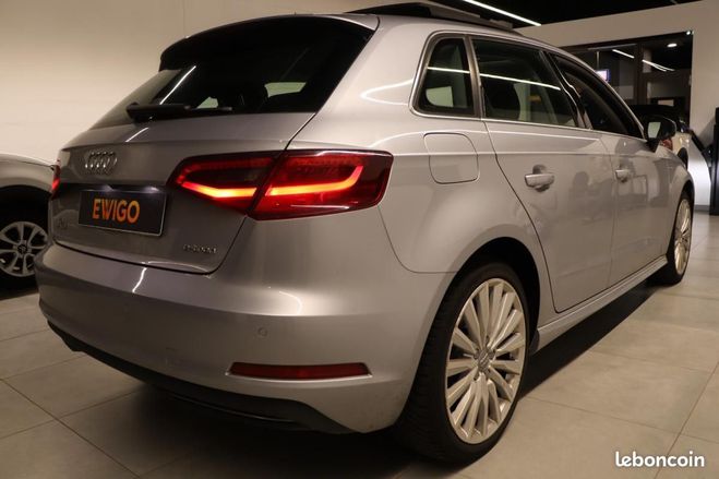 Audi A3 Sportback 1.4 TFSI E-TRON 204CH BVA- CAM Gris de 2015