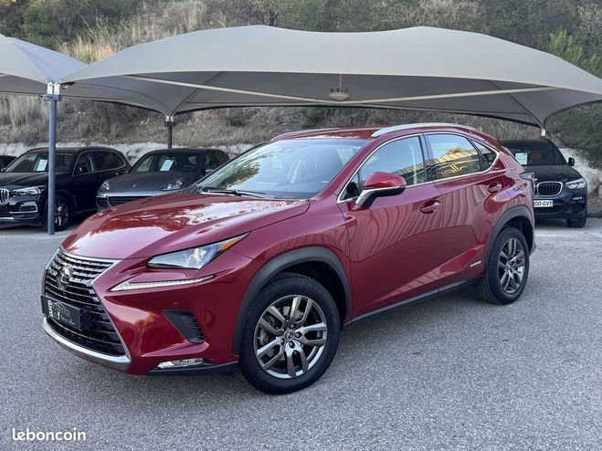 Lexus NX 300H 4WD PACK BUSINESS Rouge de 2018