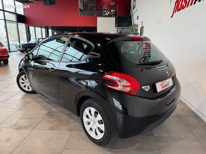 Peugeot 208 1.0 VTi 68cv LIKE-2015 Noir de 2015