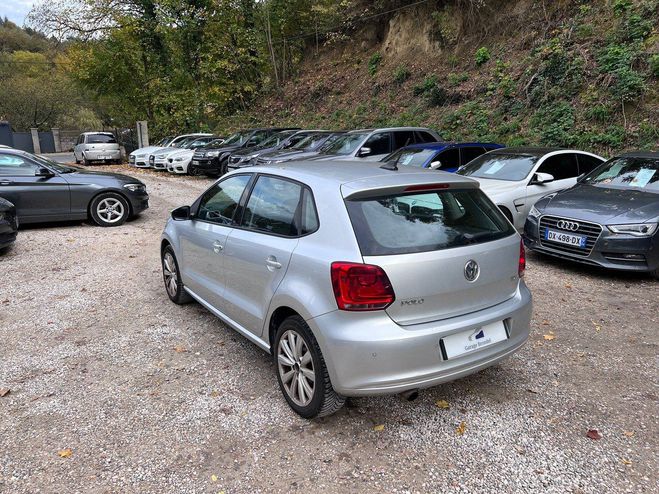 Volkswagen Polo 1.6 TDi 90cv Sportline Gris de 2011