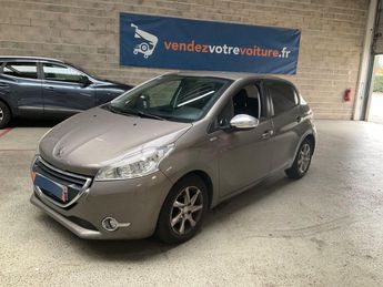  Voir détails -Peugeot 208 1.2 VTi 12V BERLINE Envy PHASE 1 à Boissy-le-Chtel (77)