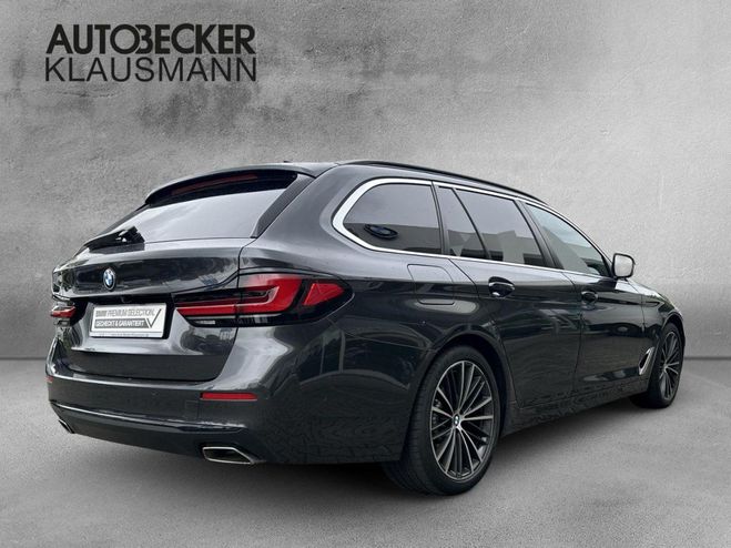 BMW Serie 5 530 i TOURING AUTOMATIK LC PROF AHK KAME Gris M�tallique de 