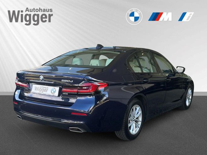BMW Serie 5 520d Bleu M�tallique de 