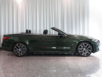  Voir détails -BMW Serie 4 420 i Cabrio AHK HarmKar. LKHZ LivCockp. à Leimbach (68)