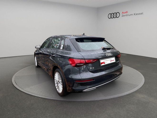 Audi A3 Sportback 30 TFSI LED Navi PDC+ Teillede Gris M�tallique de 