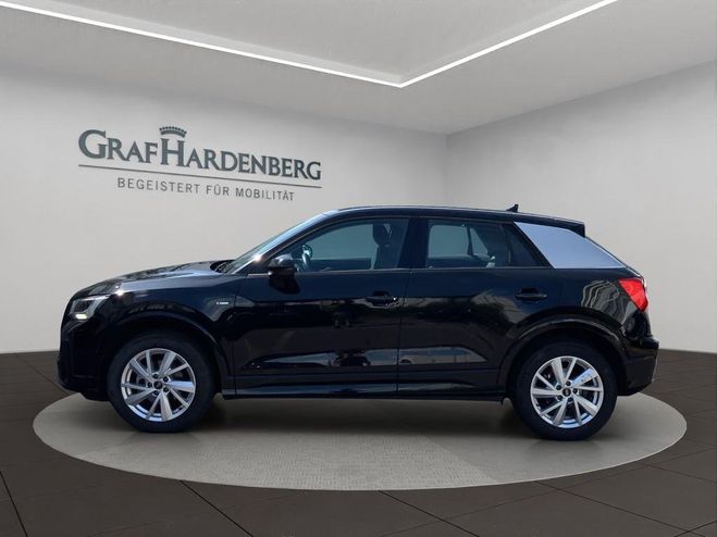 Audi Q2 35 TFSI S-tronic S line LED ACC Navi Noir M�tallique de 