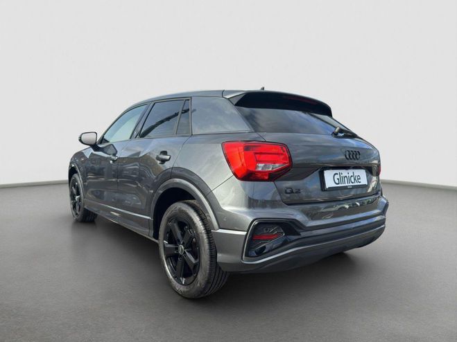 Audi Q2 35 TFSI S-tronic S line LED R�ckfahrka Gris M�tallique de 