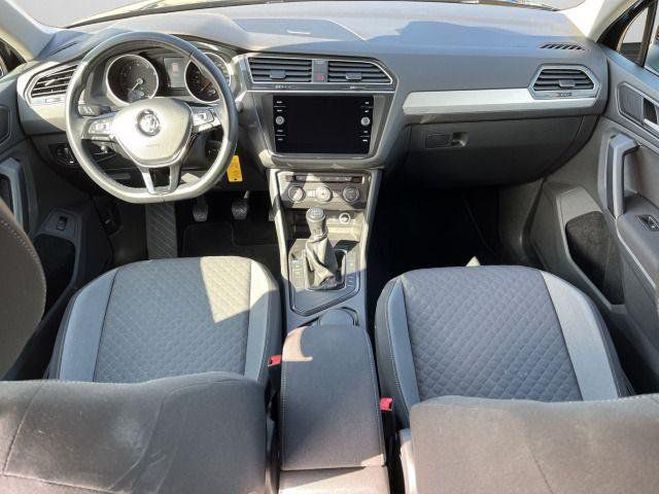 Volkswagen Tiguan 1.5 TSI Comfortline LED+AHK+ACC+HuD+Navi Noir M�tallique de 