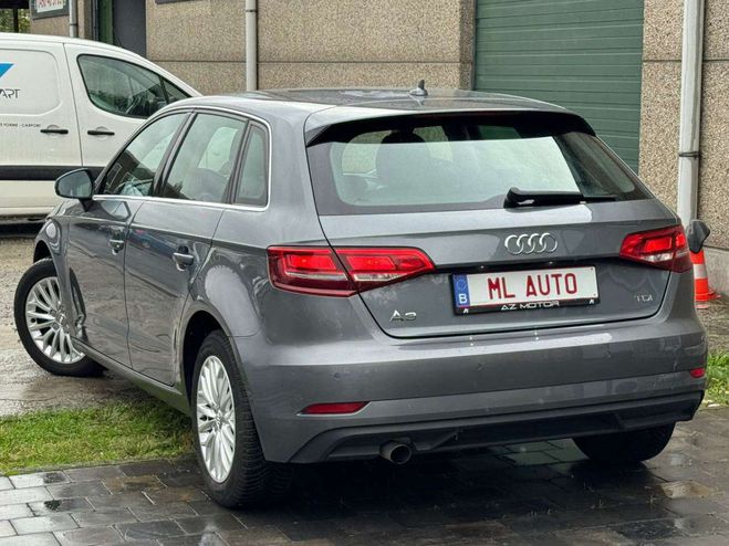 Audi A3 Sportback 1.6 TDi S-Tronic 2017 Gps Airc Gris Mtallis de 