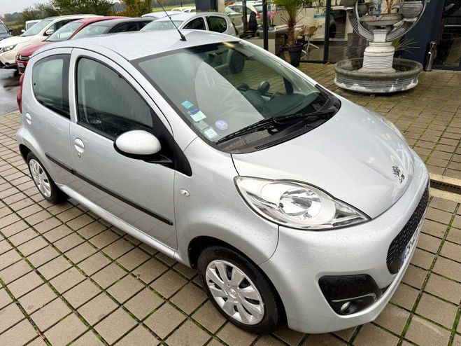 Peugeot 107 1.0 70ch Blue lion Navteq 5p Gris Mtallis de 2013