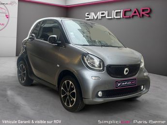  Voir détails -Smart Fortwo COUPE 1.0 71 ch SS BA6 Prime à Paris (75)