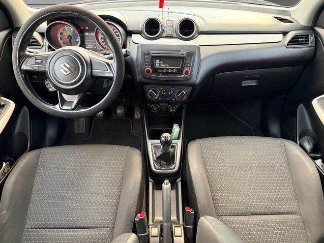Suzuki Swift 1.2 90cv Dualjet Avantage - Distribution Rouge de 2018