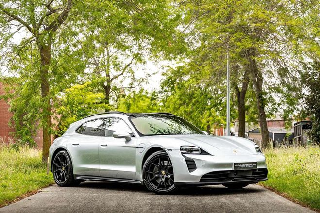 Cliquer pour voir la photo suivante Porsche Taycan Sport Turismo GTS Argent Métallisé de