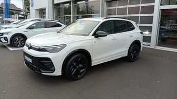  Voir détails -Volkswagen Tiguan Tiguan 1.5 eHybrid 272ch DSG6 R-Line 5p à Aurillac (15)