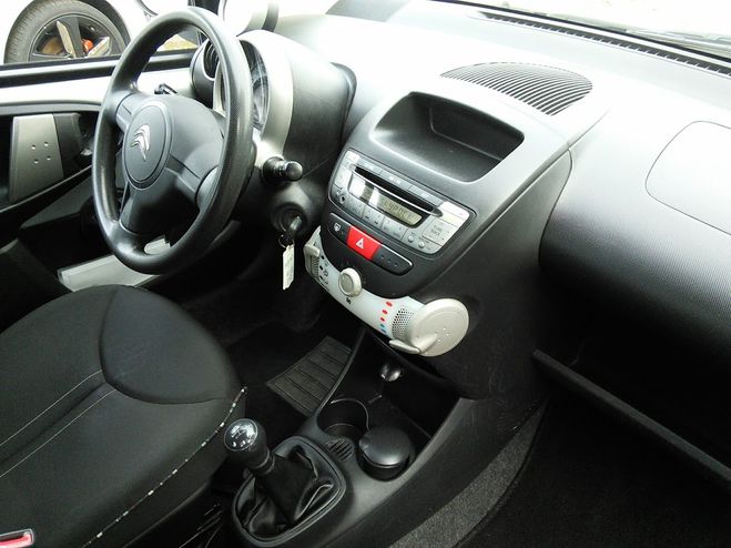 Citroen C1 1.0 68 Confort - MOTEUR A CHAINE DE DIST Gris de 2013