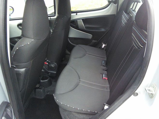 Citroen C1 1.0 68 Confort - MOTEUR A CHAINE DE DIST Gris de 2013