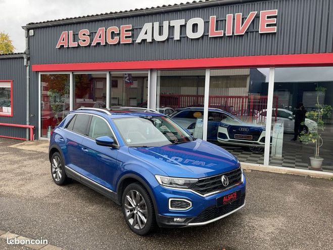 Cliquer pour voir la photo suivante Volkswagen T Roc 2.0 TSI 190CH CARAT EXCLUSIVE 4MOTION DS Bleu de 2018