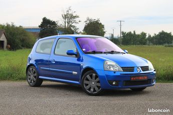  Voir détails -Renault Clio RS 2 16V 182Ch Origine Roues hiver Bleu  à Sausheim (68)